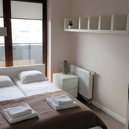 Goclaw Apartament Varşova Dış mekan fotoğraf